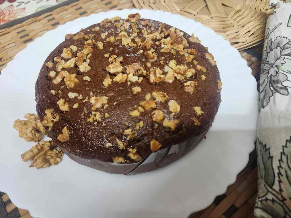 Banana Walnut Cake