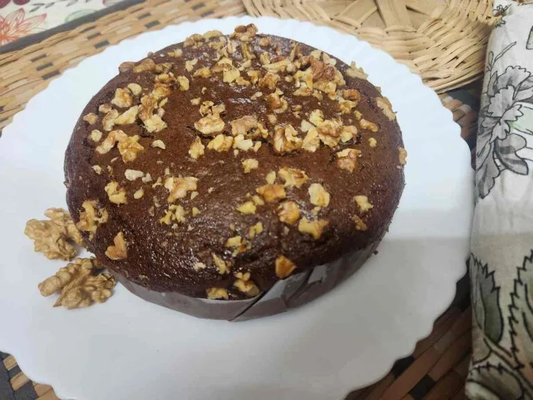 Banana Walnut Cake
